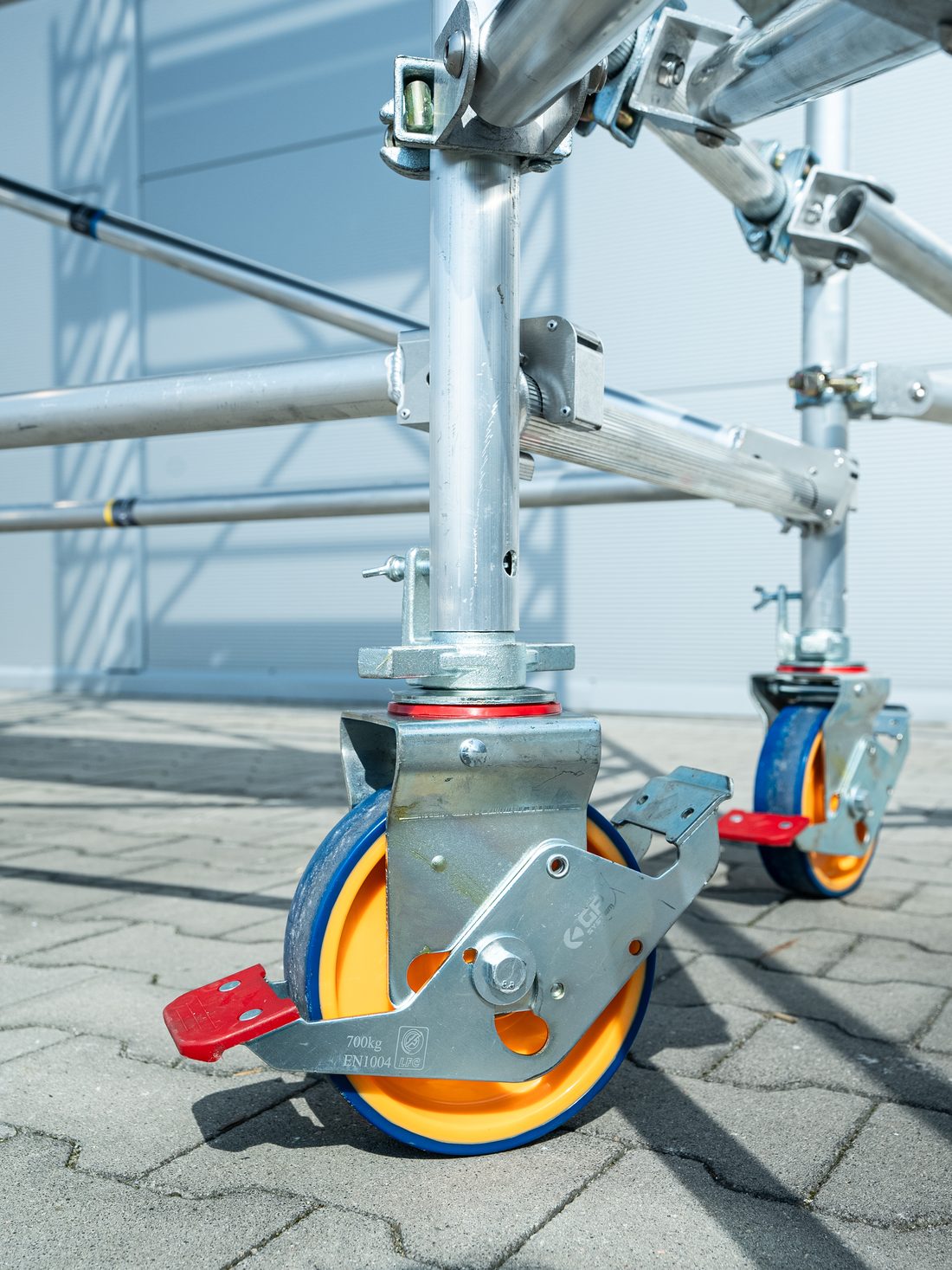 Ø200 castor with brake, 700 kg, EN 1004